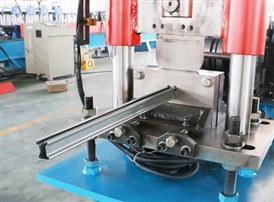 剪切 骨头型龙骨