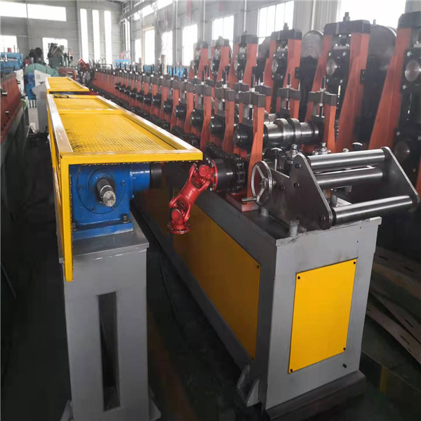 roll forming machine 