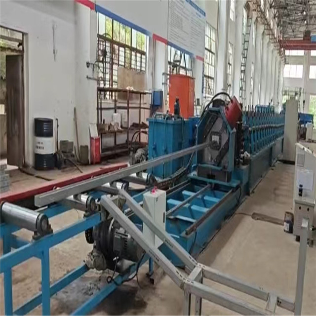 Galvanized Steel Sigma Beam And C Channel Multiple Size Roll Forming Machine Fully Automatically Adjustment of Different Profiles Thickness 2mm-4mm